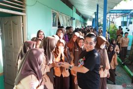 Walikota Banjarmasin apresiasi gerakan "Jumat Bersih" SMAN 4 Banjarmasin