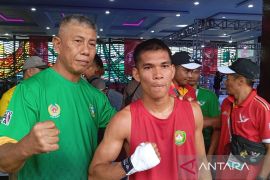 Dua atlet tinju Sumut, Sarohatua dan Duta ke final PON 2024