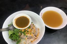 Melepas lapar di Bihun Bebek Atak