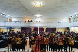 Bawaslu Kabupaten Blitar sosialisasikan netralitas ASN dan kepala desa