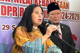 Puan sebut pertemuan Prabowo-Mega tak tutup kemungkinan gabung pemerintahan