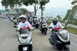 Sebanyak 1.200 pengendara ikuti Honda PCX Day