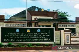 Samsat Biak memberlakukan pembebasan denda pajak kendaraan bermotor