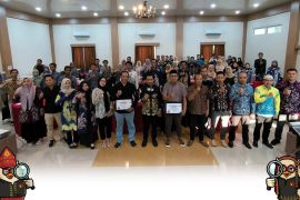 Bawaslu HSS gelar penguatan kapasitas kehumasan panwaslu kecamatan