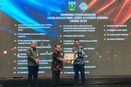 Lima Tahun BUMN di Kepemimpinan Erick Thohir, PLN UID Sumbar raih penghargaan "Zero Accident"