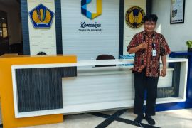 Enam anak asli Natuna lulus di perguruan tinggi kedinasan Indonesia