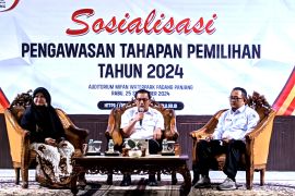 Bawaslu Padang Panjang gencarkan sosialisasi pengawasan (Video)