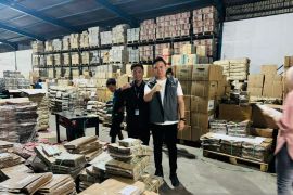 Bawaslu Pangkalpinang monitoring pengadaan logistik di Jawa Timur