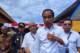 Presiden Joko Widodo sebut harga beras di RI mahal dipicu harga skema FOB