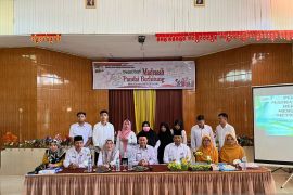 Puluhan guru madrasah Kotamobagu tingkatkan kualitas melalui metode "gasing"