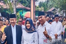 Dua calon bupati kompak sambut Boby Nasution di Mandailing Natal