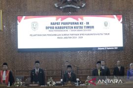Unsur pimpinan DPRD Kutim resmi dikukuhkan