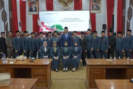 FOTO - Ketua beserta anggota DPRD Balangan periode 2024-2029