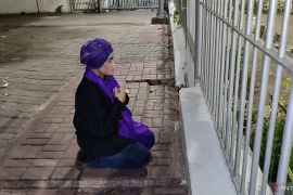 Calon Gubernur Jatim Luluk ziarah ke makam Ketum PBNU periode pertama