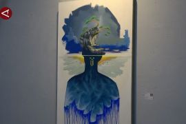 31 perupa maknai 'Pulang' dalam warna warni coretan kanvas