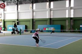 Mengenal perbedaan cabang olahraga soft tenis dengan tenis lapangan