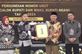 KPU Ngawi atur posisi gambar paslon tunggal dalam surat suara
