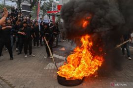 Aksi peringatan dua tahun tragedi Kanjuruhan