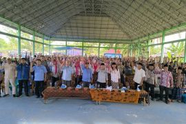 Warga Pauh doakan dan dukung Haris-Sani di Pilgub