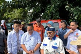 Syaikhu janji selesaikan berbagai masalah yang dihadapi sopir angkot