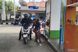 Harga pertamax di Bali turun sebesar Rp850 per liter