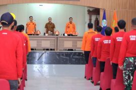 Basarnas Makasar latih puluhan peserta penanganan urban SAR