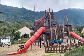 "Bali Farm House" hadirkan wahana bermain alam terbuka