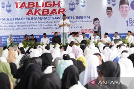 Bobby Nasution akan bereskan jalan rusak parah di Hamparan Perak