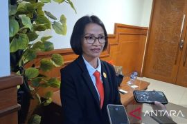 KPU Denpasar beri batas waktu penurunan APS meski APK belum terpasang