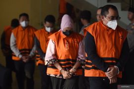 Pemanggilan Gubernur Kalsel, KPK tunggu praperadilan selesai