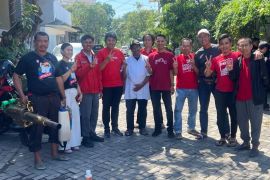 PSI Sidoarjo dampingi Mas Iin lakukan "fogging" antisipasi demam berdarah