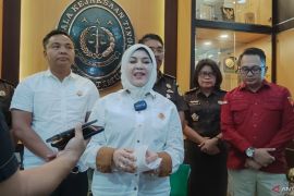 Kejati Jatim tetapkan tiga tersangka kredit fiktif ratusan miliar