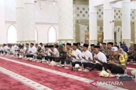 Ribuan ASN di Abdya zikir bersama sambut Pilkada damai 2024