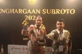 Dua jurnalis ANTARA raih Penghargaan Subroto 2024
