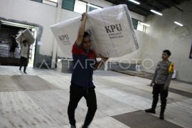KPU Yogyakarta menerima 2.410 bilik suara Pilkada 2024