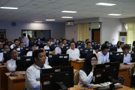 Ujian CAT Gelombang II: Komitmen saring notaris berkualitas