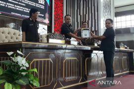 DPRD Kotabaru sampaikan Raperda inisiatif produk makanan halal