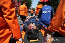 Pemkot Surabaya simulasikan penanganan darurat bencana