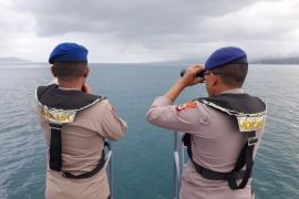 Polair Polda Maluku patroli perairan pastikan keamanan laut  bagi nelayan