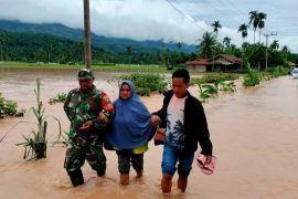 Pangdam kerahkan ratusan prajurit TNI tangani banjir di Aceh Tenggara