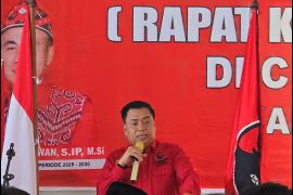 Ketua PDI Perjuangan Kalbar ingatkan masyarakat jeli memilih pemimpin