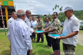 Distan Papua Barat terbitkan 12 sertifikat Prima 3 produk pertanian