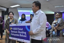 BKKBN meluncurkan gerakan atasi stunting di Bekasi