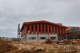 Satu pekerja di PT STA Dumai terpeleset dan jatuh dari ketinggian 5 M