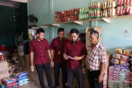 Petugas Imigrasi Putussibau temukan tiga WNA saat operasi Jagratara