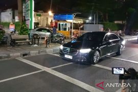 Presiden Jokowi jenguk cucu barunya Bebingah untuk pertama kali