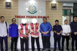 Jaksa tahan dua tersangka korupsi asuransi aset Persero Batam