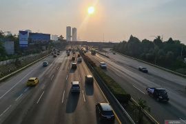 Tarif tol ruas Jakarta-Tangerang naik mulai Sabtu pukul 00.00 WIB
