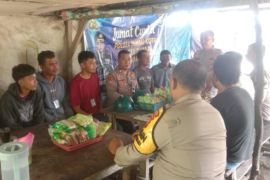 Polsek Dumai Kota ingatkan warga tak terlibat politik uang