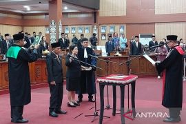 Pimpinan definitif DPRD Palangka Raya dilantik, Subandi siap genjot seluruh agenda dewan